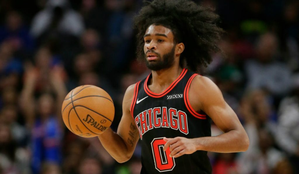 Ένα βίντεο, μία θλιβερή ιστορία, το μαλλί και ο Τζόρνταν: Ο Κόμπι Ουάιτ είναι εδώ (βίντεο)