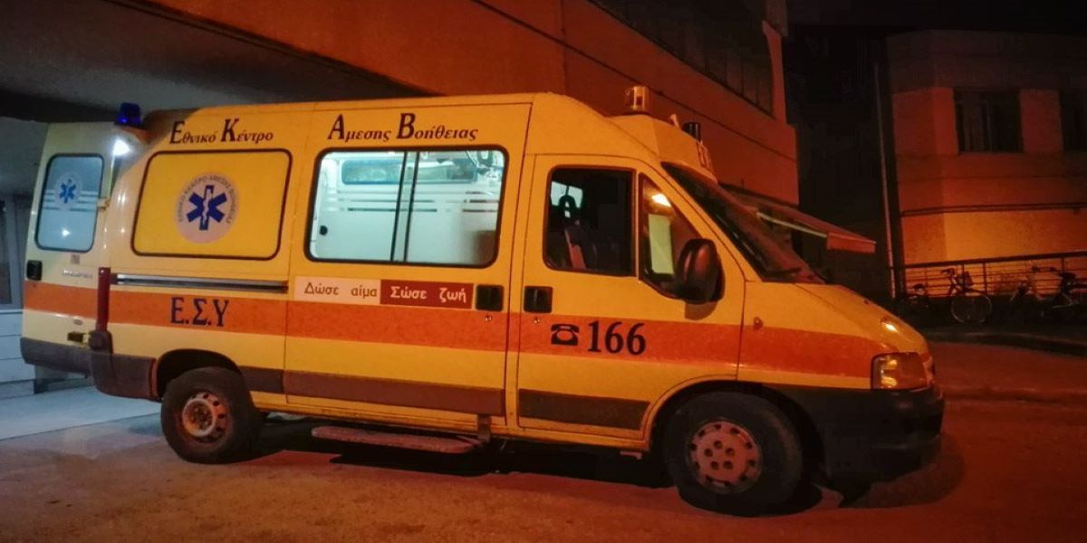 Τραγωδία στην Κόρινθο: ΙΧ καρφώθηκε σε τοίχο – Νεκρός ο 23χρονος οδηγός