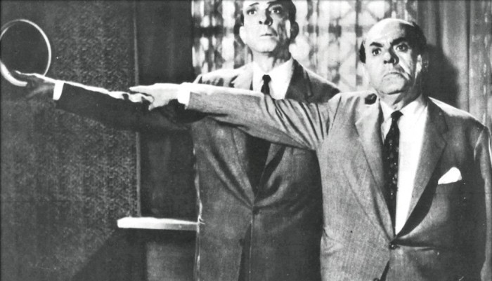 «Εσάς κοιτάω κύριε Πρόεδρε»: Η πιο αστεία σκηνή του ελληνικού σινεμά που χρειάστηκε να γυριστεί 10 φορές (βίντεο-φωτο)