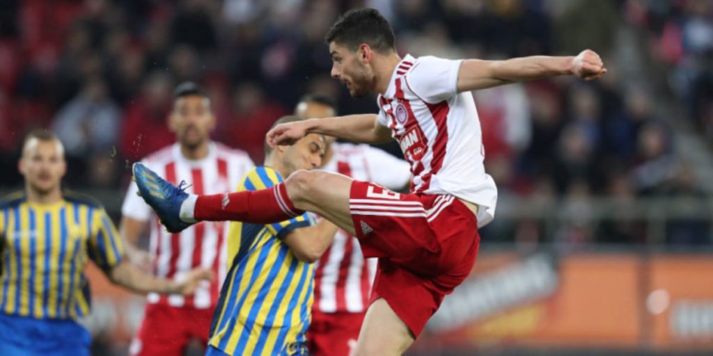 Νίκη με δυσκολία ο Ολυμπιακός – «Γκέλαρε» ο ΠΑΟΚ στην Ξάνθη