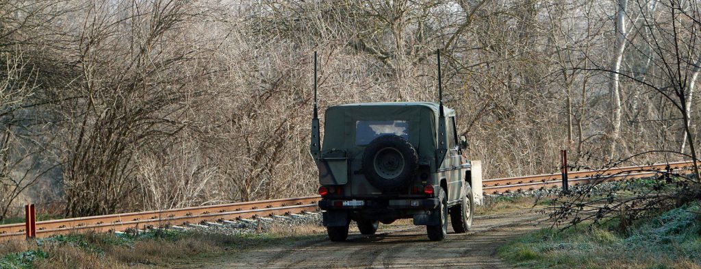 Υποδοχή σωτήρων στις στρατιωτικές ενισχύσεις που πήγαιναν στις Καστανιές – Οι κάτοικοι ζητωκραυγάζουν (βίντεο)