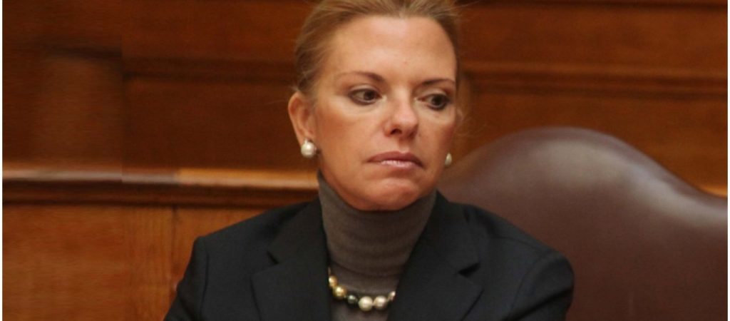 Ελίζα Βόζεμπεργκ: «Δεν είναι δίκαιο να επωμιστεί αυτή την κατάσταση μόνο η Ελλάδα»