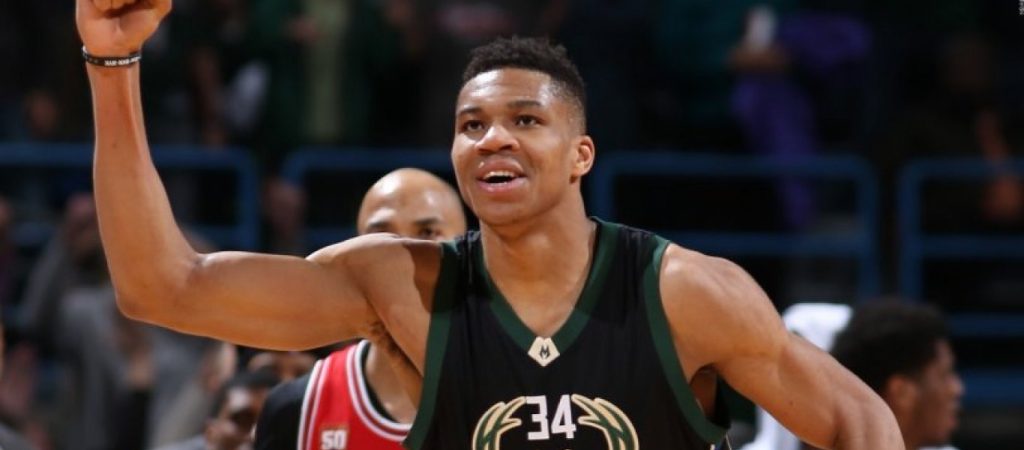 Σάρωσε πάλι ο Γιάννης Αντετοκούνμπο: Παίκτης της εβδομάδας για ακόμα μία φορά (βίντεο)