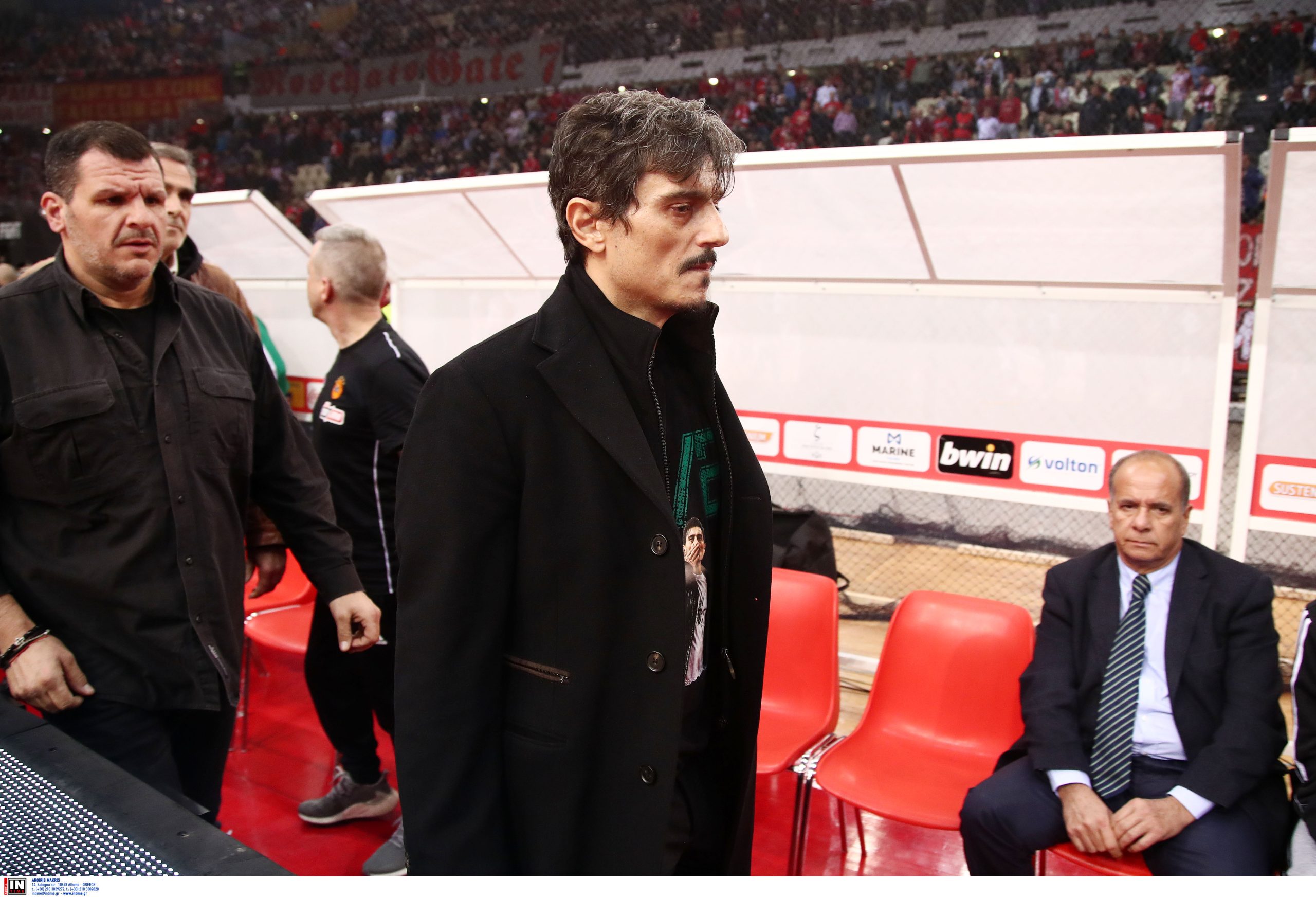 ΣΕΦ: Καταγγέλλει επιθέσεις από οργανωμένους του Ολυμπιακού ο Παναθηναϊκός (φώτο)