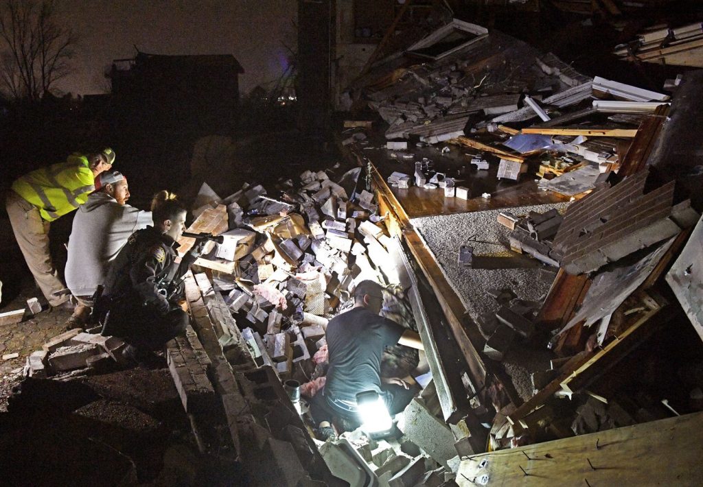 Ισχυροί ανεμοστρόβιλοι στο Τενεσί: Τουλάχιστον 19 άνθρωποι έχουν χάσει την ζωή τους