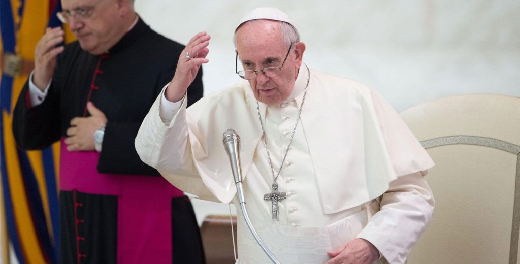 Σε τεστ για τον κορωνοϊό υπεβλήθη ο Πάπας Φραγκίσκος – Βγήκε αρνητικό
