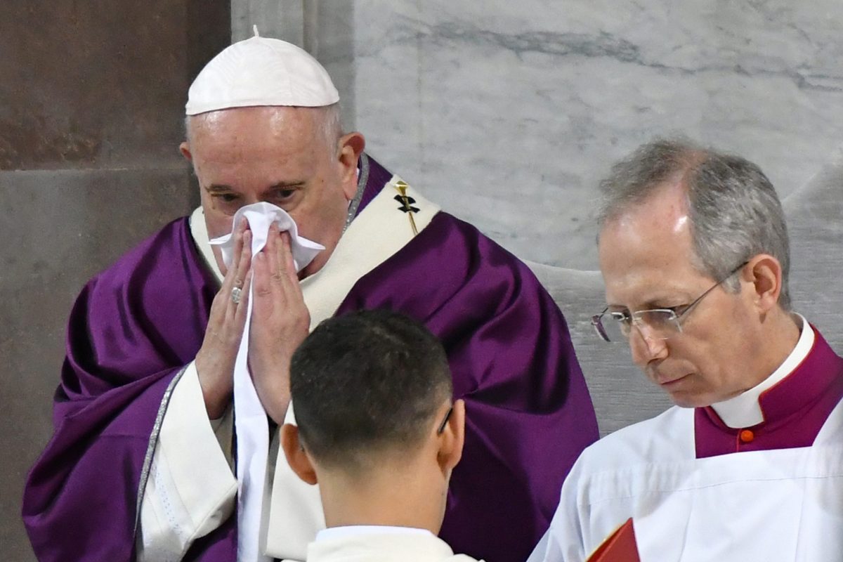 Λήξη συναγερμού στο Βατικανό: Αρνητικός στον κορωνοϊό ο Πάπας Φραγκίσκος