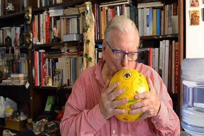 Ενός λεπτού σιγή για τον Κώστα Βουτσά στο ΑΕΚ-Άρης