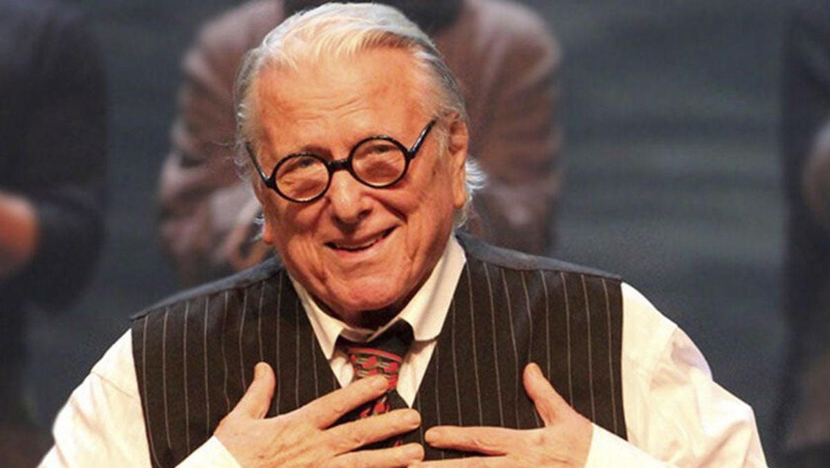 Κώστας Βουτσάς: Με αυτόν τον τρόπο τον τίμησαν οι κόρες του (φώτο)