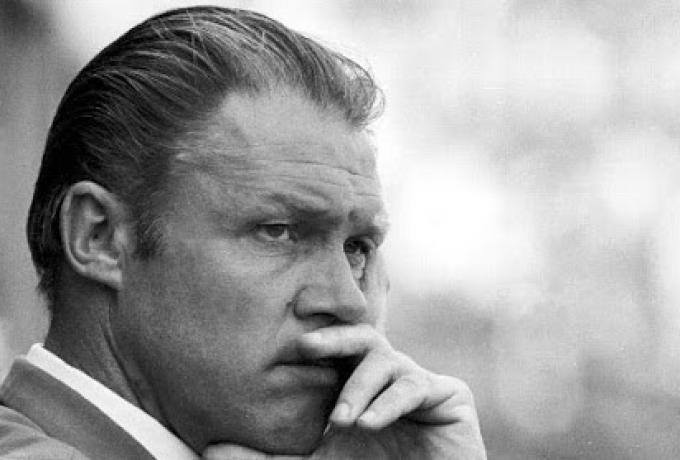 Ρίνους Μίχελς: Ο προπονητής που άλλαξε το παγκόσμιο ποδόσφαιρο! (φώτο-βίντεο)
