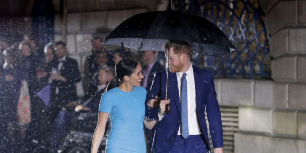 Στο «σημείο 0» Μέγκαν Μαρκλ και πρίγκιπας Χάρι: Στο Λονδίνο για πρώτη φορά μετά το Megxit (φώτο)