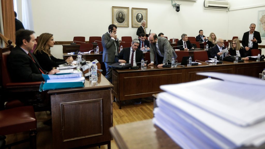 Θ. Πλεύρης σε Ν. Παππά: «Θα σταματούσατε την καταδίωξη στον Παπασταύρου μόνο αν σας έδινε την Μαρέβα Μητσοτάκη;»