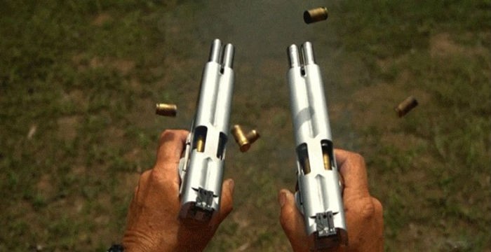 Το πιστόλι που σκοτώνει οτιδήποτε βρεθεί στο δρόμο του δύο φορές (βίντεο)