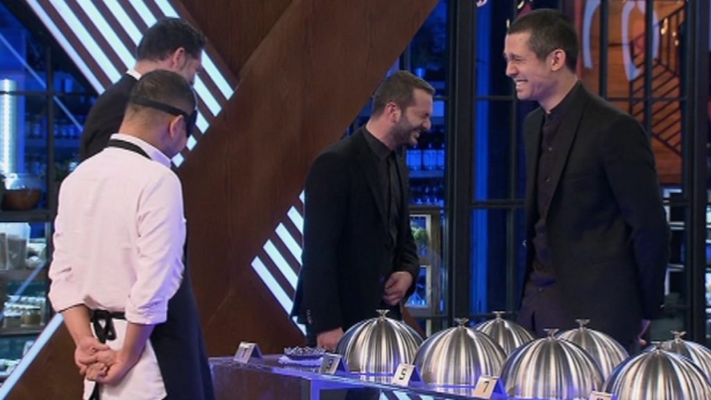 «Έλιωσαν» στα γέλια στο «MasterChef» – Θα μείνει στην ιστορία η δοκιμασία (βίντεο)