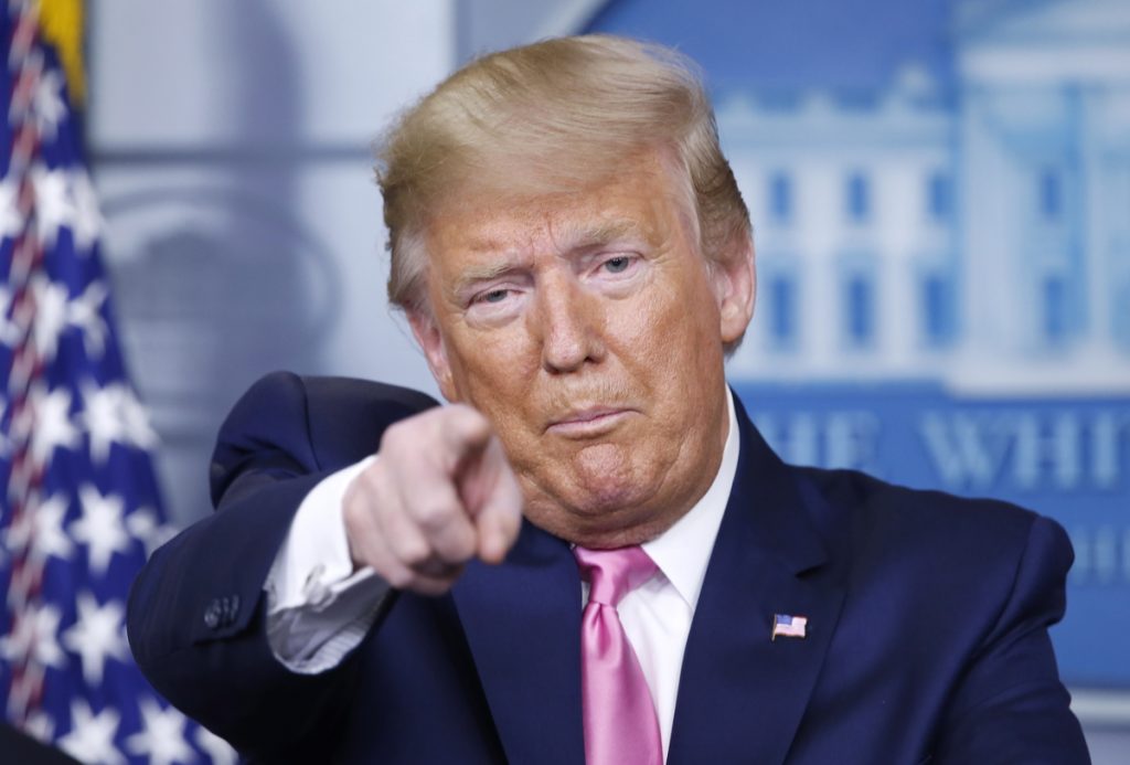 Ντ.Τραμπ: «Η οικονομία των ΗΠΑ μπορεί να πληγεί από την εξάπλωση του κορωνοϊού»