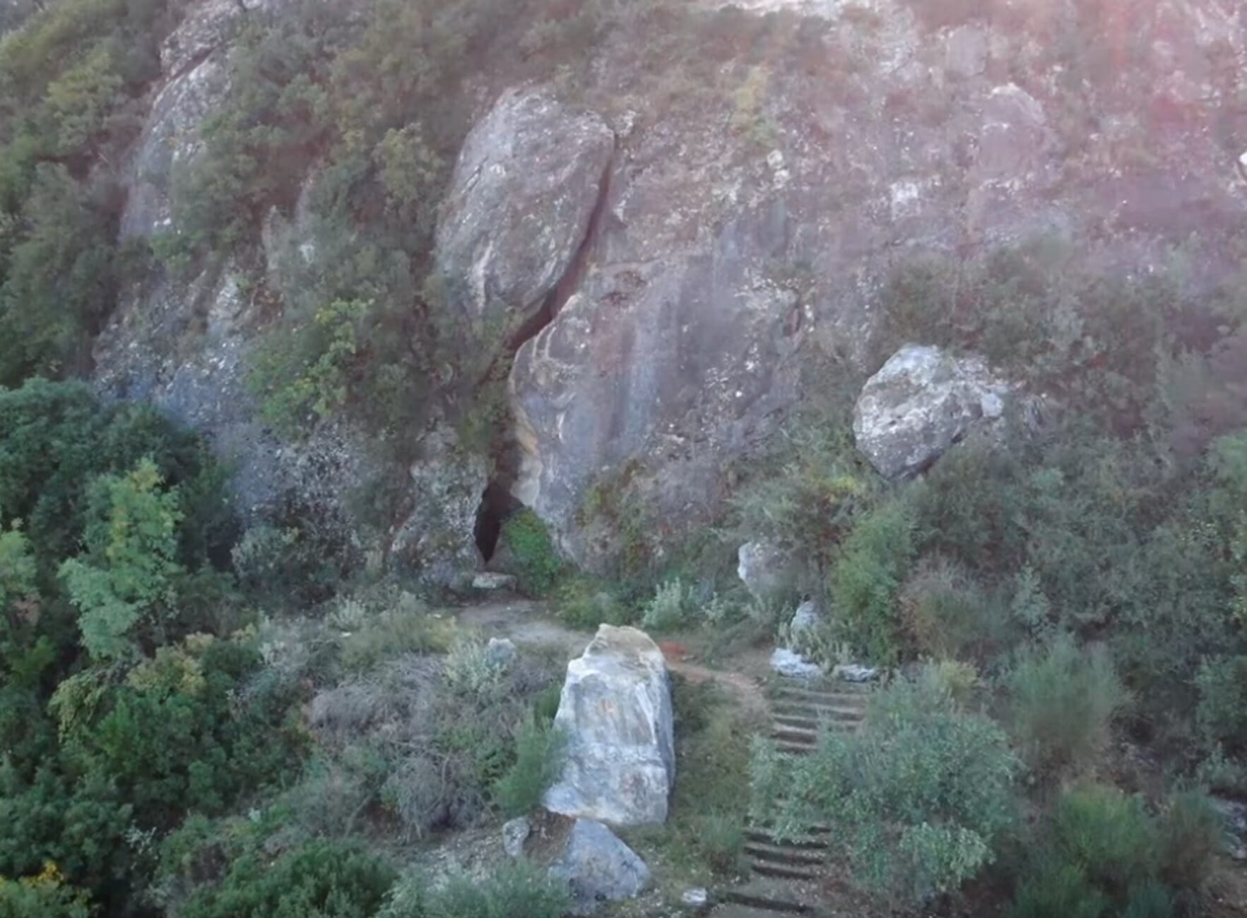 Σπάρτη: Έτσι είναι σήμερα ο θρυλικός Καιάδας! Οι εικόνες που εντυπωσιάζουν τους ταξιδιώτες (Βίντεο)