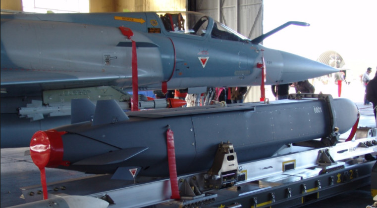 SCALP/EG: Αυτό είναι το μακρύ χέρι της Πολεμικής Αεροπορίας (βίντεο)