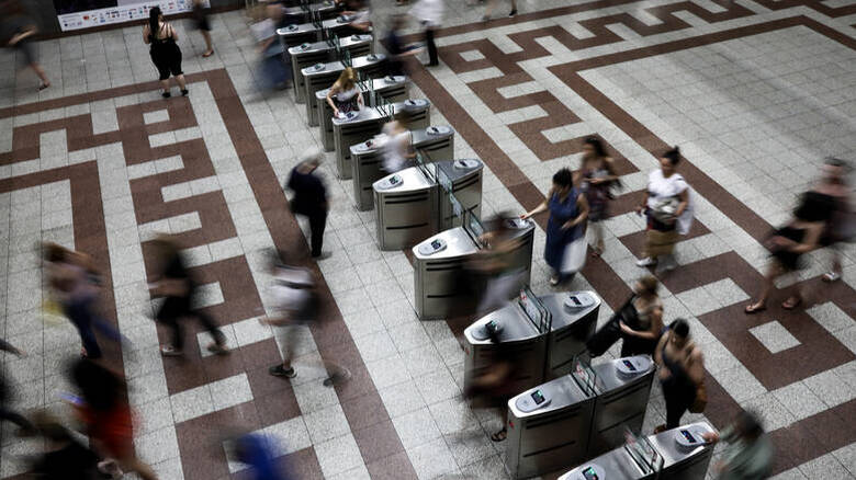 Κορωνοϊός: Ποια τα μέτρα για εργαζόμενους και επιβάτες των ΜΜΜ