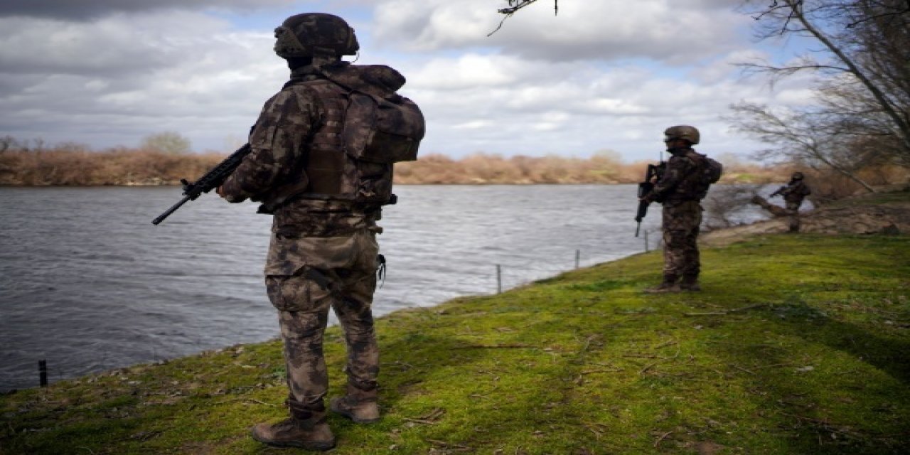 Βίντεο: Στο σκόπευτρο των τουρκικών ειδικών δυνάμεων Έλληνες στρατιώτες στον Έβρο