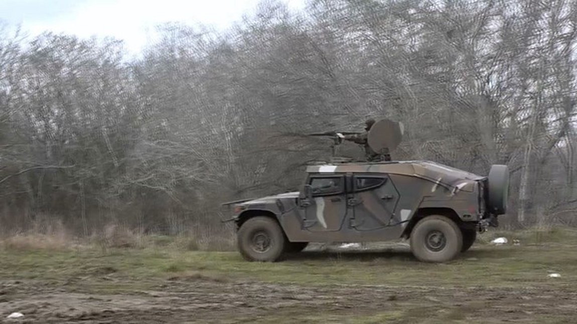 Έβρος: Νέα ενίσχυση των συνόρων μετά την «επίθεση» στις Καστανιές – Συνεχείς αποστολές επιτήρησης από τον ΕΣ (βίντεο)