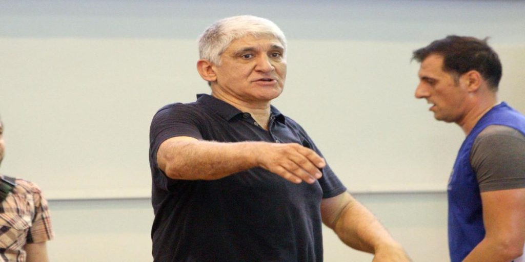 Ξανά στους πάγκους ο Παναγιώτης Γιαννάκης; Πληροφορίες για επιστροφή – έκπληξη