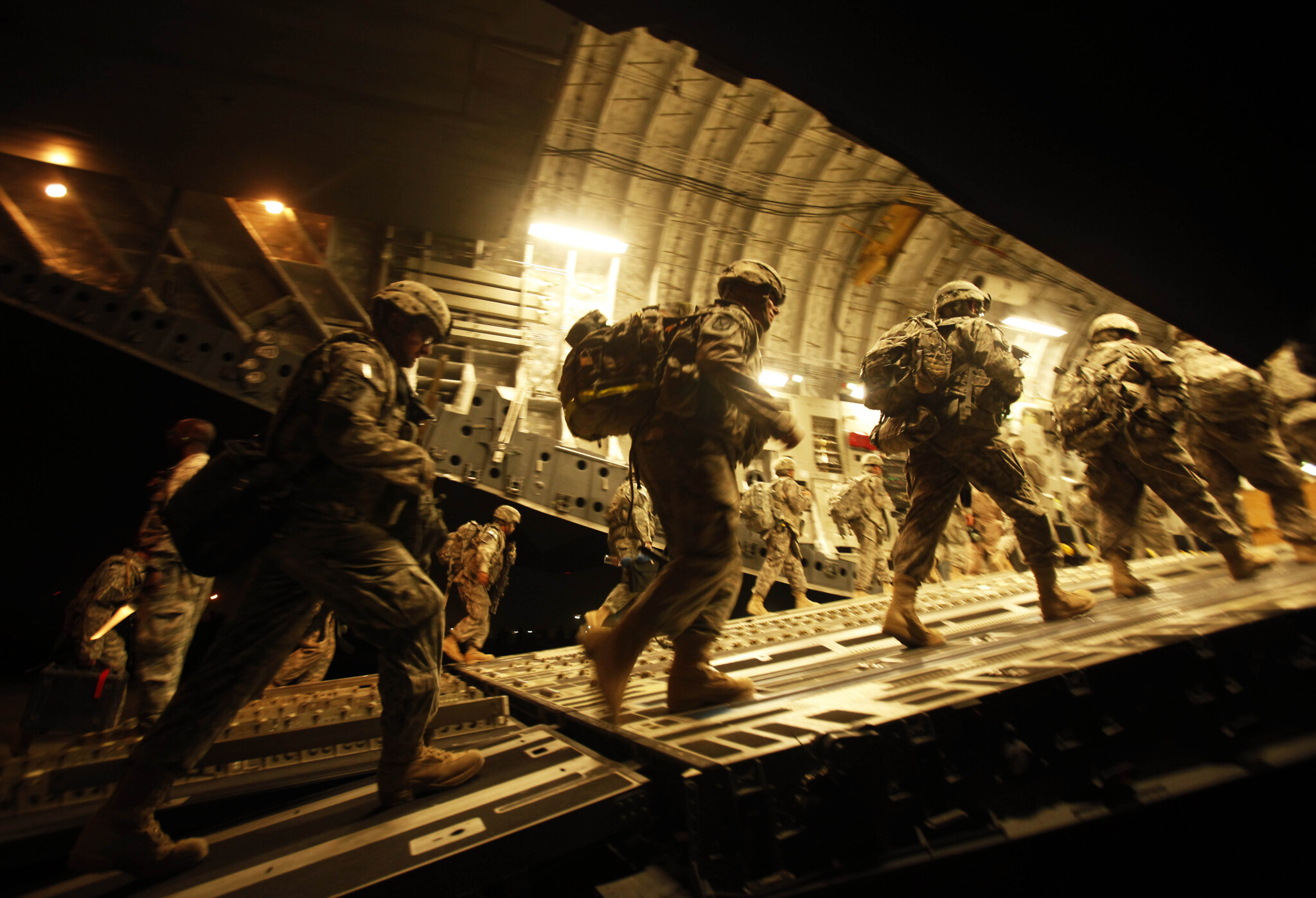 ΕΚΤΑΚΤΟ: Δύο Αμερικανοί και ένας Βρετανός στρατιώτης νεκροί από μαζική επίθεση σε στρατόπεδο στο Ιράκ!