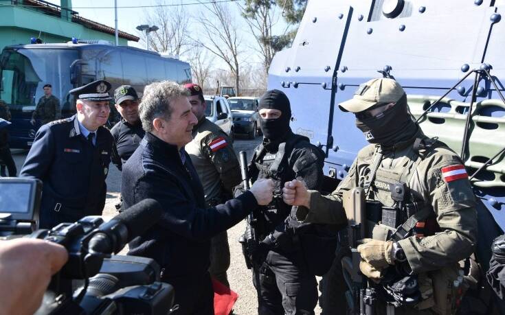 Χρυσοχοΐδης από Έβρο: «Δεν εκβιαζόμαστε – Δεν θα περάσει κανείς»