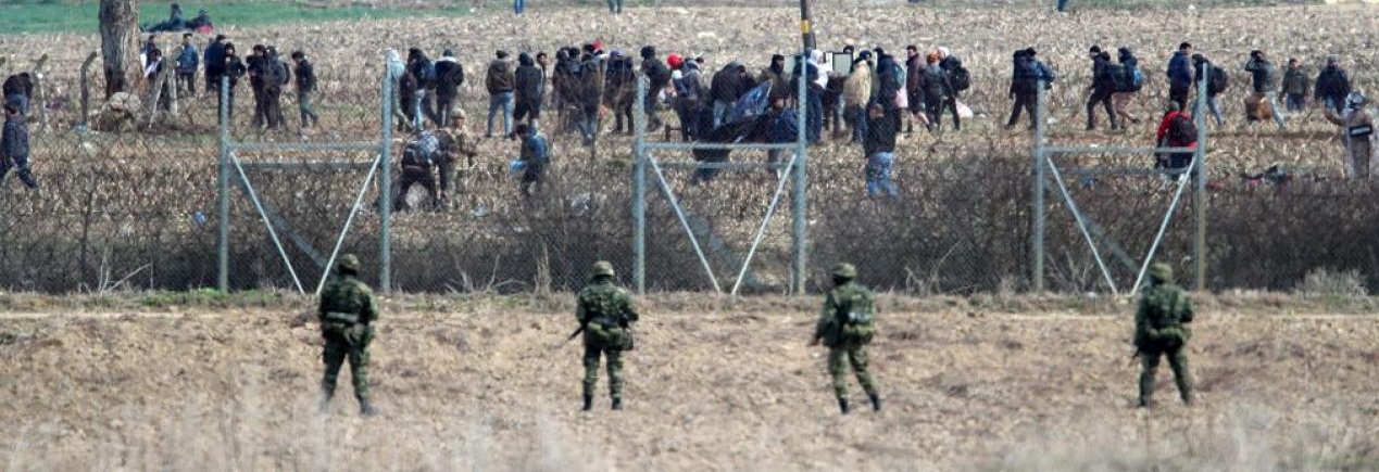 ΕΔ: Στη δημοσιότητα βίντεο από τις επιχειρήσεις αποτροπής εισόδου ορδών παράνομων μεταναστών