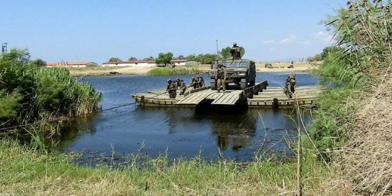 Κανένα ποτάμι δεν αποτελεί εμπόδιο για τον ΕΣ (βίντεο)