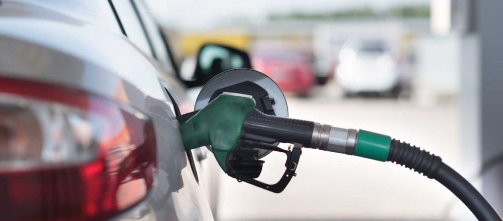 Υπ. Περιβάλλοντος: «Κανένας λόγος ανησυχίας για τον εφοδιασμό με καύσιμα»