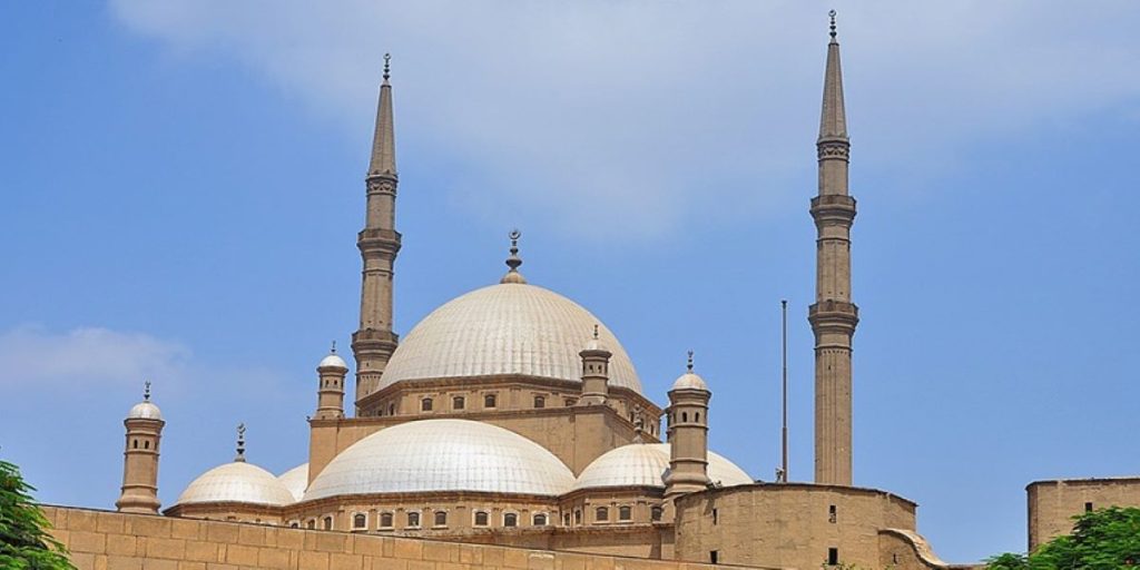Αίγυπτος: Αναστέλλονται οι προσευχές της Παρασκευής στα τζαμιά