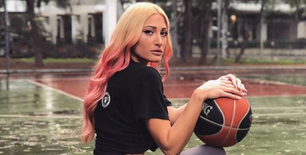 «Μένουμε σπίτι»: «Όχι» για την Ι. Τούνη – Πήγε για τρέξιμο με τον σύντροφο της – Τι της έγραψαν στο Instagram (φώτο)