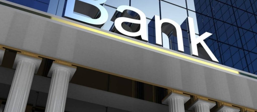 Έκτακτα μέτρα στήριξης επιχειρήσεων: Εξάμηνο «πάγωμα» στις πληρωμές κεφαλαίου για επιχειρηματικά δάνεια