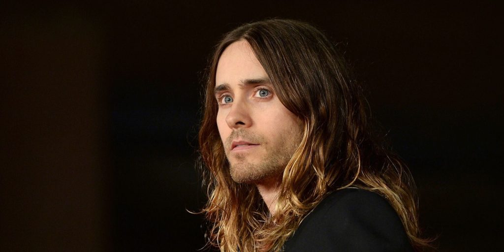 Jared Leto: Από αλλού φερμένος – Μόλις «ξύπνησε» και έμαθε για τον «πανικό» του κορωνοϊού