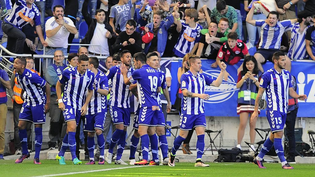 «Θερίζει» την Αλαβές ο κορωνοϊός: 15 μέλη της βρέθηκαν θετικοί!