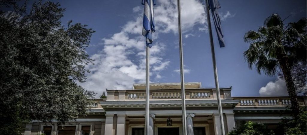 Απαγόρευση απολύσεων λόγω κορωνοϊού – Μέτρα για 700.000 εργαζομένους