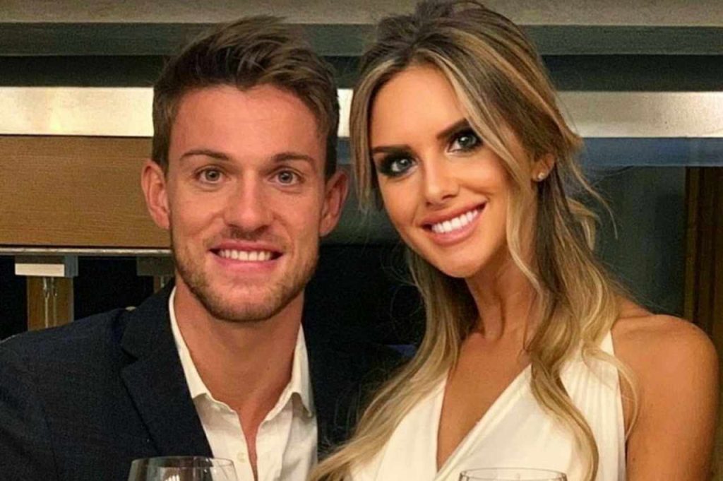 Κοπέλα Ν. Ρουγκάνι: «Είμαι έγκυος και έχω κορωνοϊό – Φοβάμαι πολύ» (φώτο)