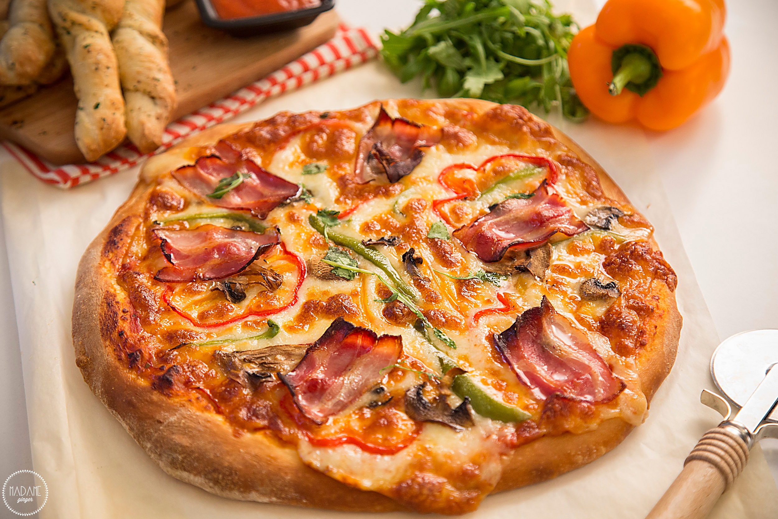 Αυτό το ήξερες; – Πού και πότε παραδόθηκε για πρώτη φορά πίτσα με delivery; (φωτο)