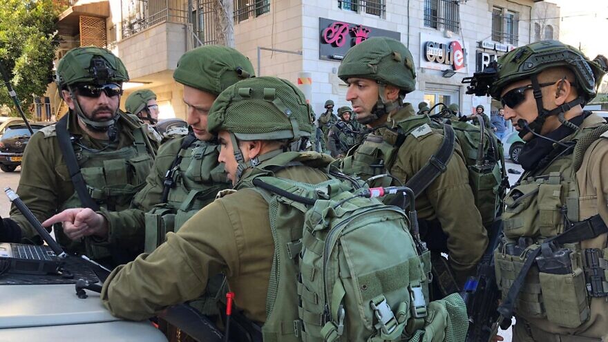 Ο υπουργός Αμυνας του Ισραήλ τάσσεται υπέρ της τακτικής της «Ανοσίας Αγέλης»