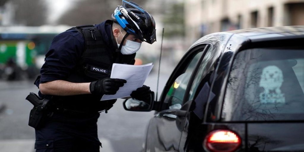 Τι σημάνει απαγόρευση κυκλοφορίας – Πως θα αλλάξουν οι ζωές μας σε μια τέτοια περίπτωση