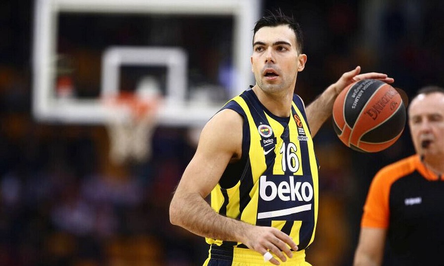 Φενέρμπαχτσε: «Δεν χρειάστηκαν νοσηλεία οι παίκτες» – Παρά την επιβεβαίωση ότι ο Σλούκας είναι θετικός στον κορωνοϊό