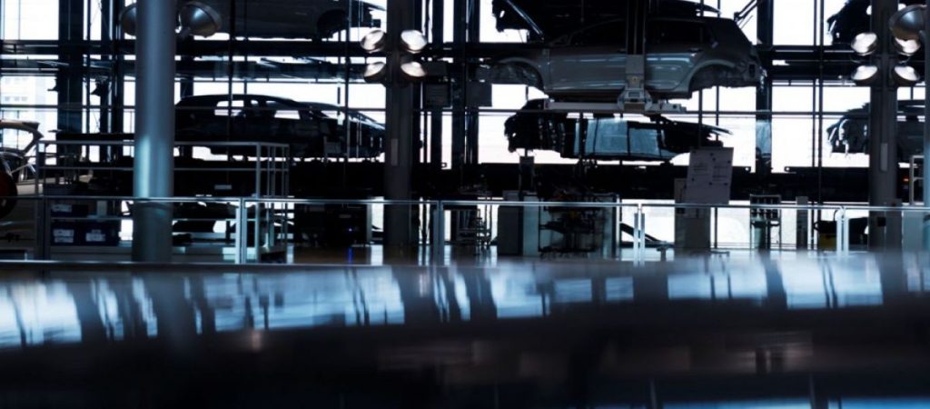 Bloomberg: «Η Γερμανία ζητεί από τις αυτοκινητοβιομηχανίες να παράξουν ιατρικό εξοπλισμό»