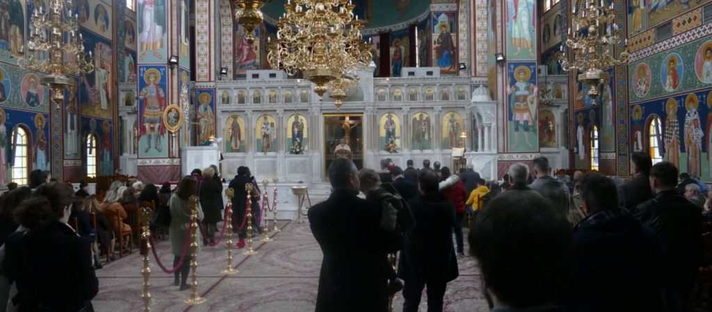 Κηφισιά: Διαδικτυακό κάλεσμα για ομαδική προσευχή σε εκκλησία παρά τα περιοριστικά μέτρα