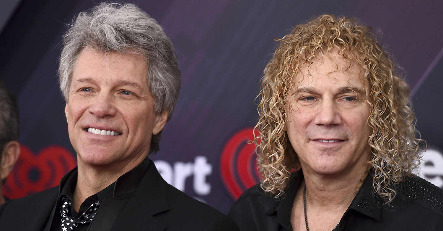 «Χτύπησε» τους Bon Jovi o κορωνοϊός – Θετικός ο Ντέιβιντ Μπράιαν (φώτο)