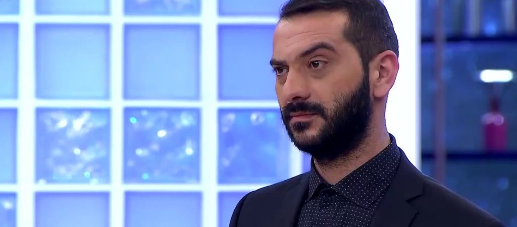 Η πρόταση του Λεωνίδα Κουτσόπουλου για όσους δεν έχουν σκύλο: «Ψάχτε μην έχει ξεμείνει σε κανένα πατάρι» (βίντεο)