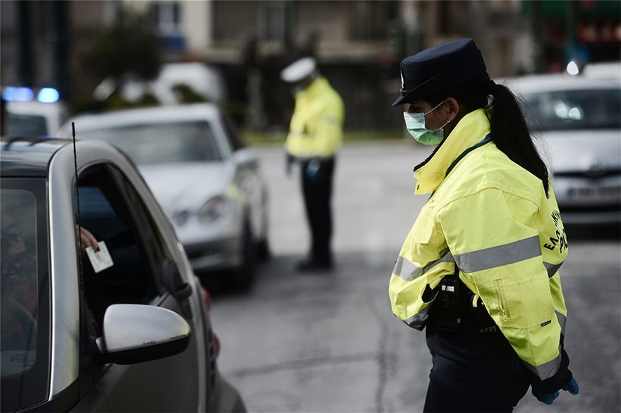 Απαγόρευση κυκλοφορίας: «Βροχή» τα πρόστιμα στα διόδια Αφιδνών (βίντεο)