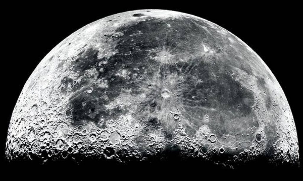 Δείτε πως η Σελήνη διατηρεί τη Γη… ζωντανή