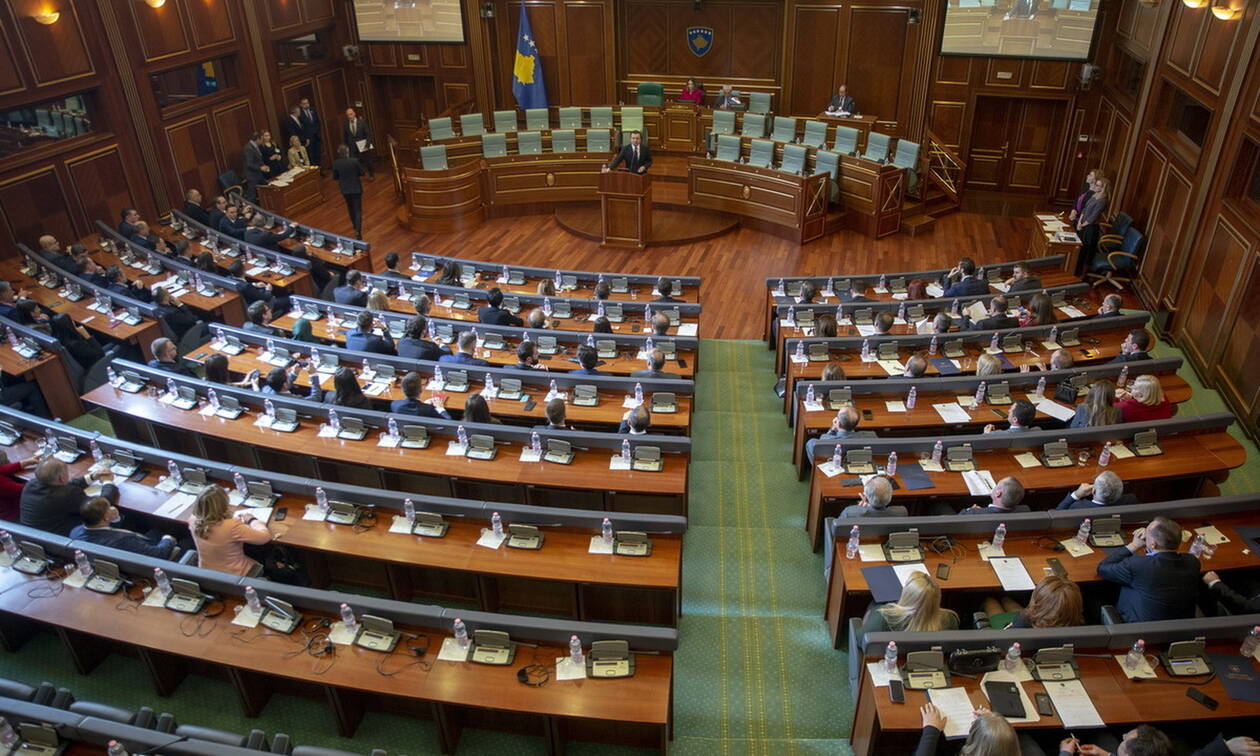 Πολιτικό «χάος» στο Κόσοβο – Ο κορωνοϊός «έριξε» την κυβέρνηση