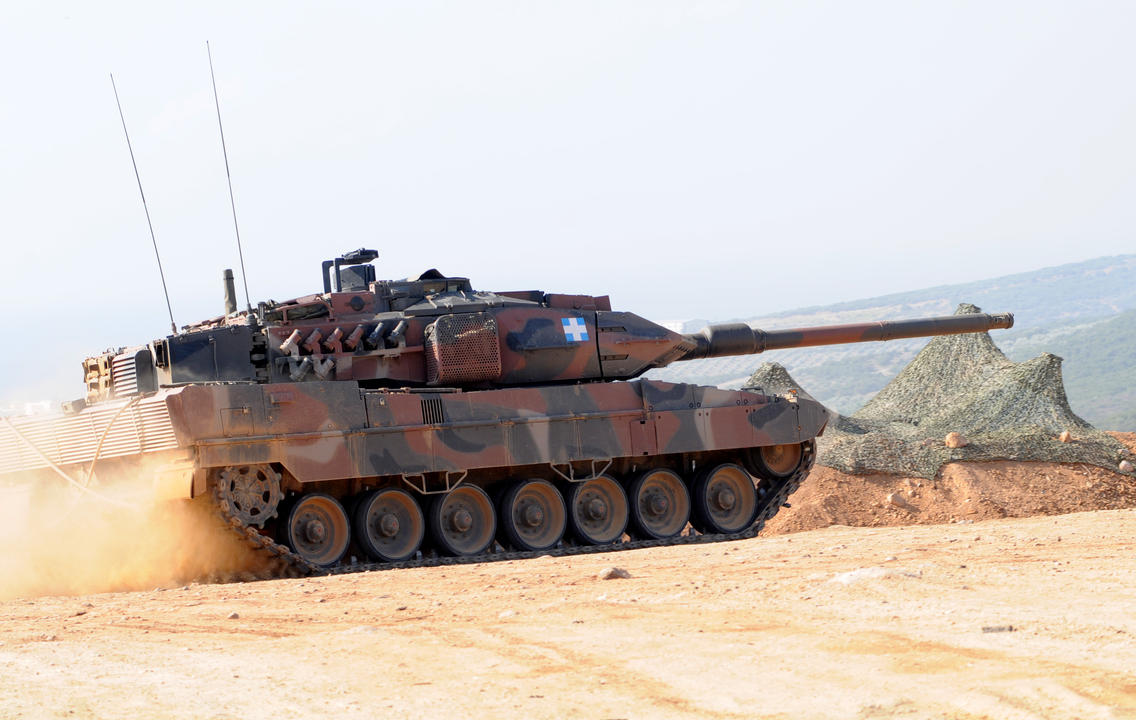 Βίντεο: Άρματα μάχης Leopard 2HEL και 1A5 του ΕΣ επιδεικνύουν την υψηλή τους ταχύτητα