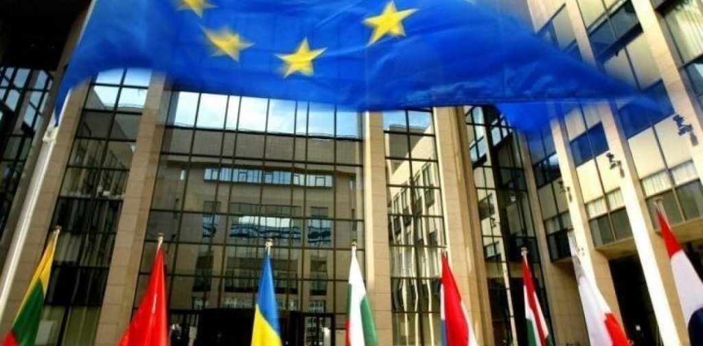 Σύνοδος Κορυφής: To «βέτο» Ιταλίας & Ισπανίας και το «nein» της Α. Μέρκελ στο «κορωνοομόλογο» της Κ. Λαγκάρντ